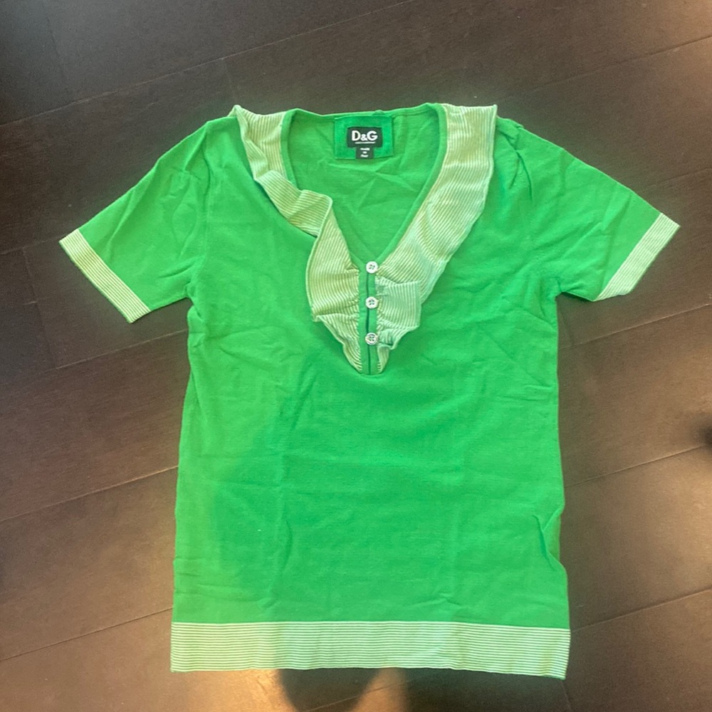 Green Dolce & Gabbana Stretchy T-Shirt with Ruffle